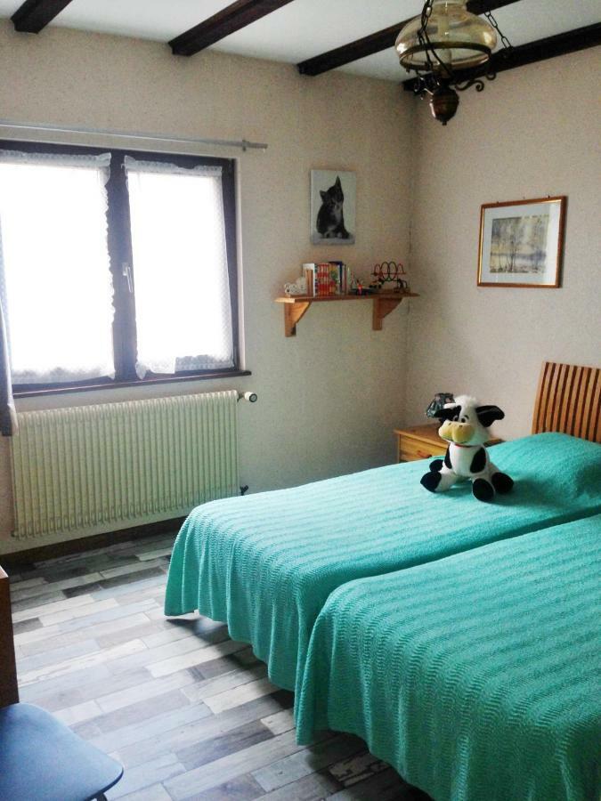 Chambres D'Hotes Et Gite Chez Martine Barr Exteriör bild