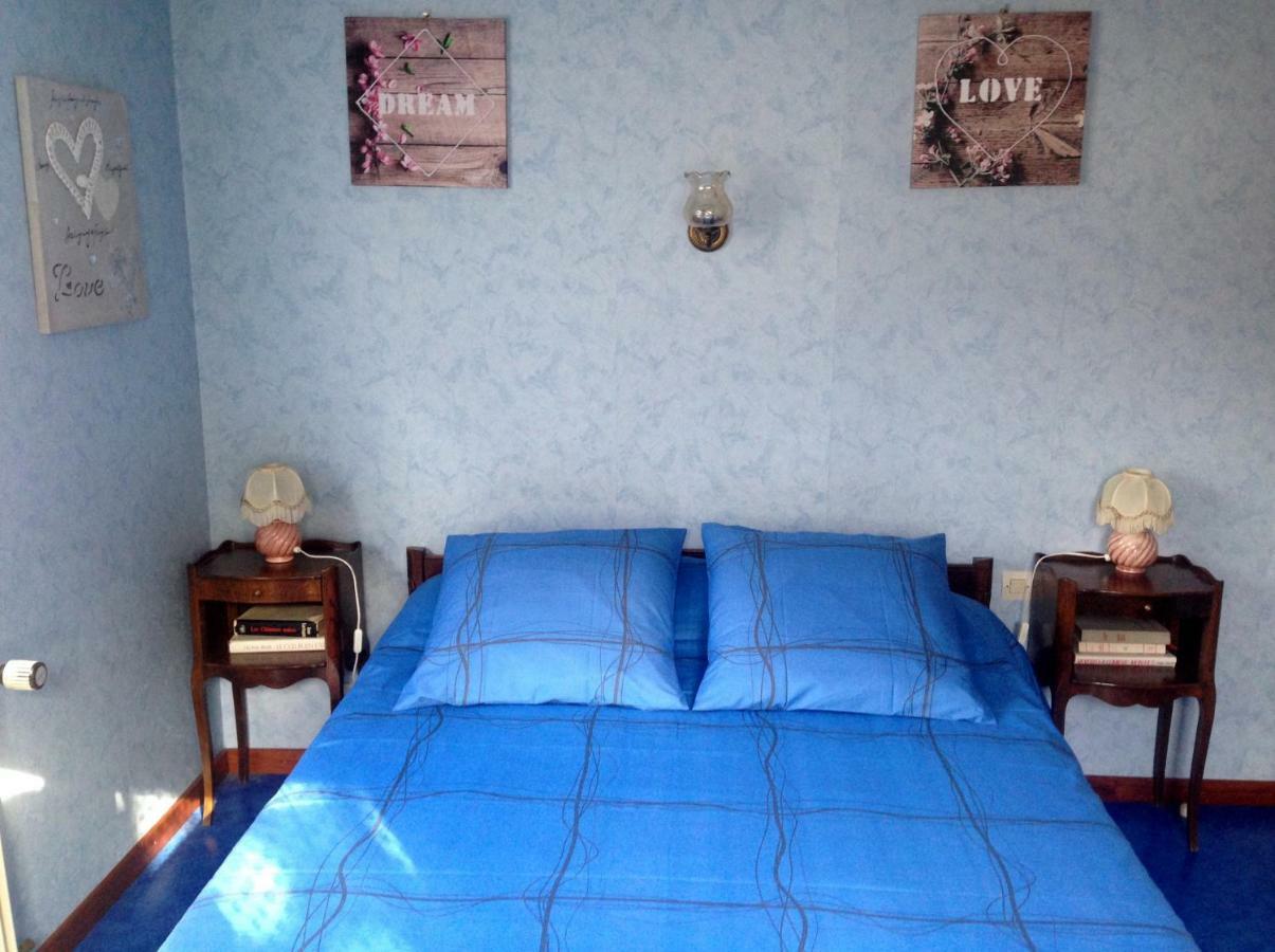 Chambres D'Hotes Et Gite Chez Martine Barr Exteriör bild