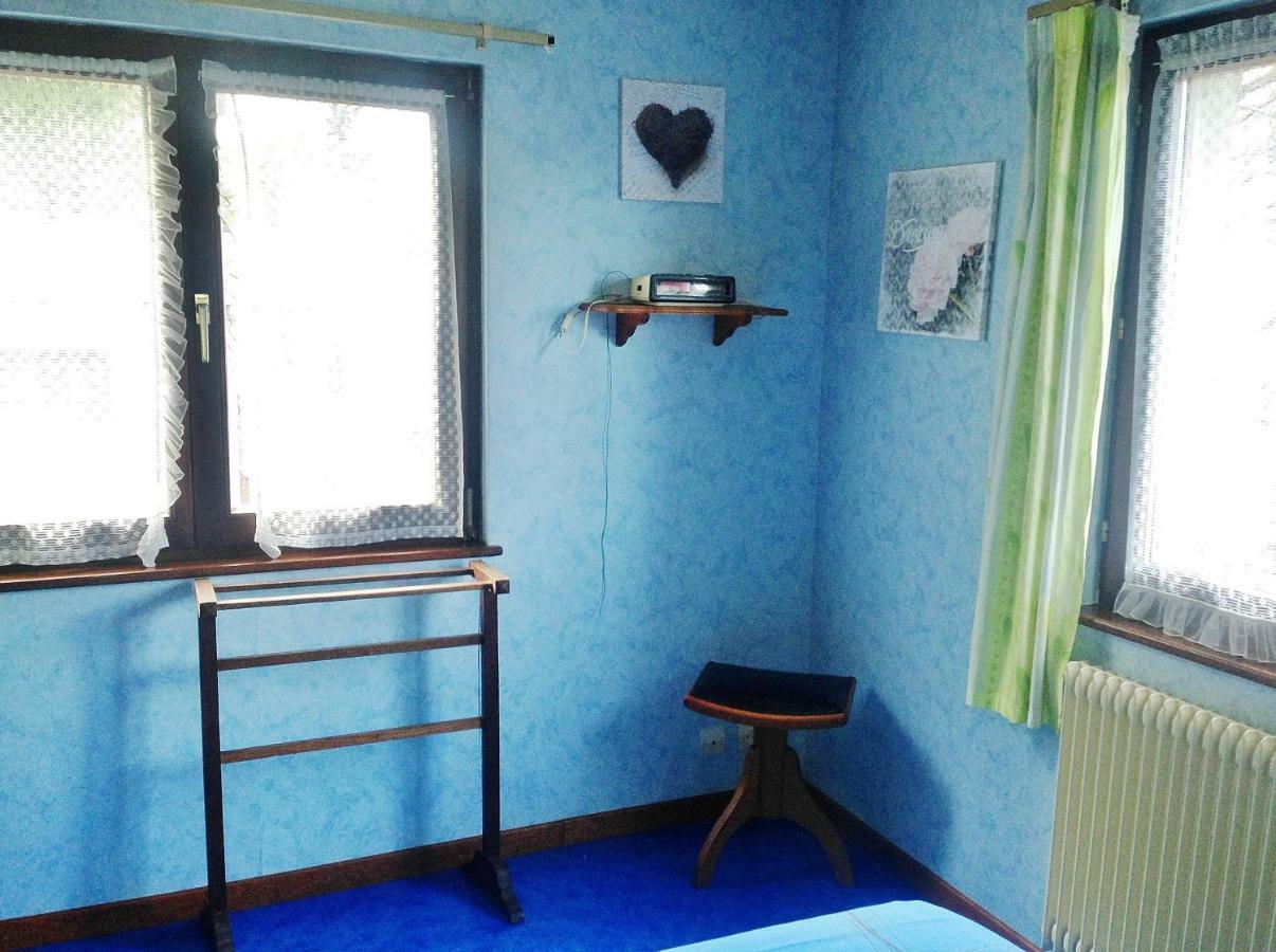 Chambres D'Hotes Et Gite Chez Martine Barr Exteriör bild